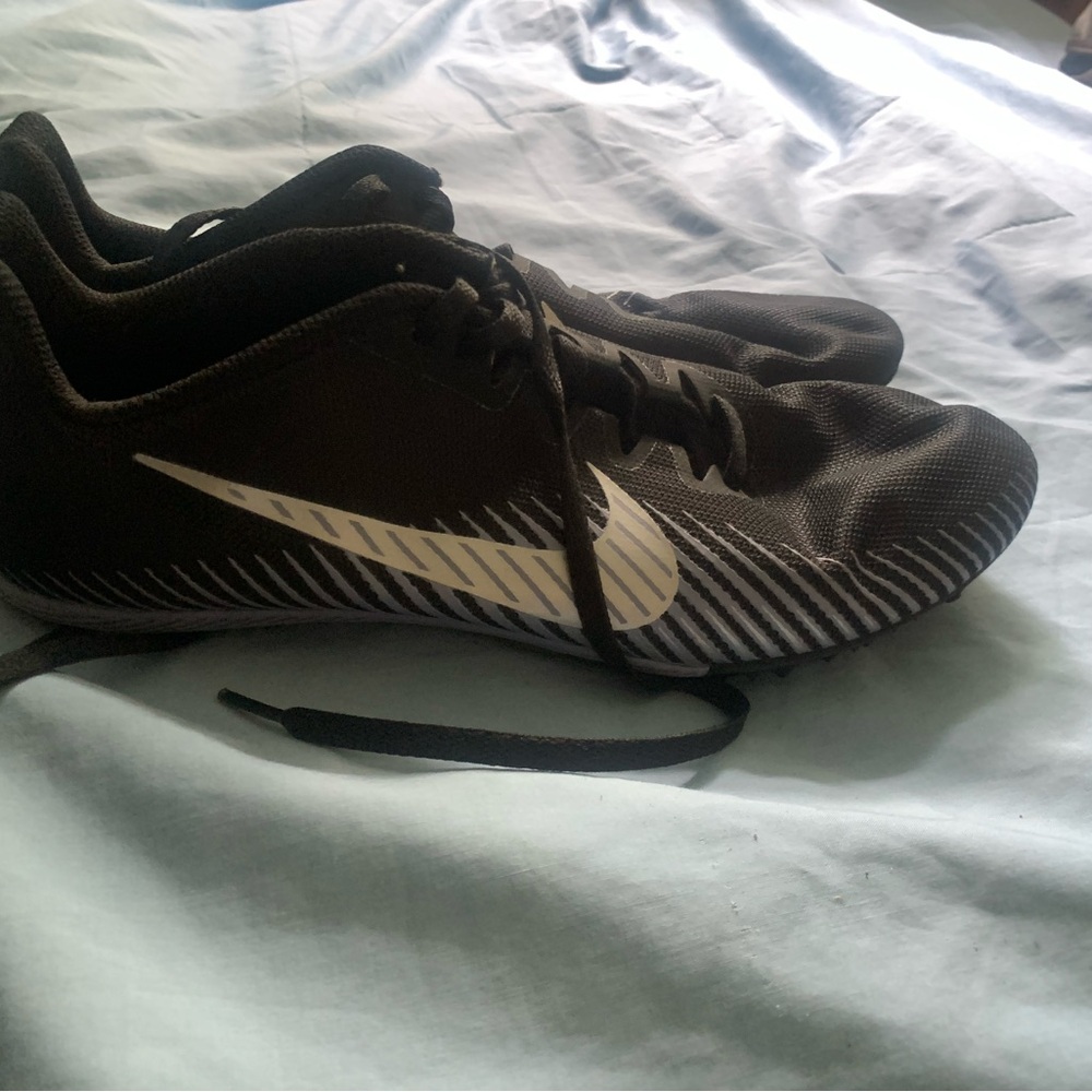 Nike room rival m9